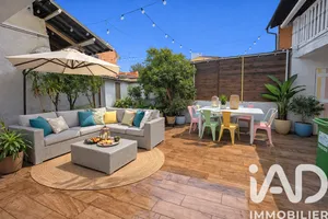 Townhouse in Toulon (83100)