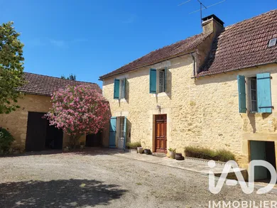 Maison de campagne à Saint-Laurent-la-Vallée (24170)