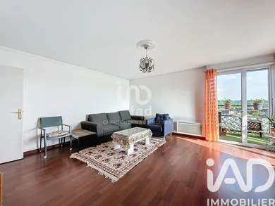 Appartement à Dammarie-lès-Lys (77190)