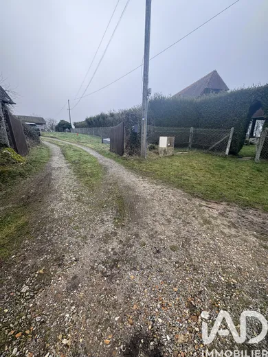 Terrain à bâtir à Flancourt-Crescy-en-Roumois (27310)