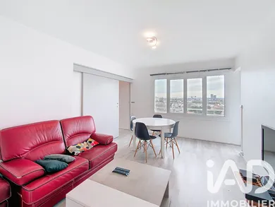 Apartment in Mérignac (33700)