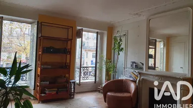 Apartment in Paris (75010)
