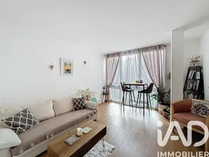 Apartment in Meudon (92360)