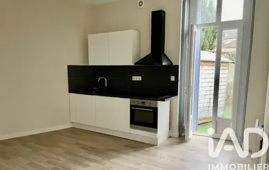 Immeuble à Thiviers (24800)