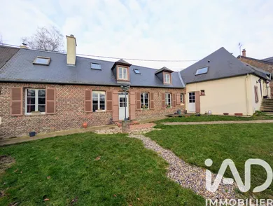 Maison de village à Hodenc-en-Bray (60650)