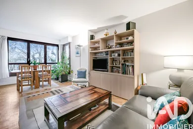 Apartment in Versailles (78000)