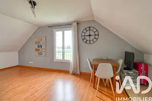 Appartement à Saint-Leu-d'Esserent (60340)