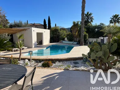House in Saint-Cyr-sur-Mer (83270)