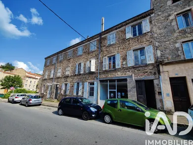 Building in Saint-Julien-Molin-Molette (42220)
