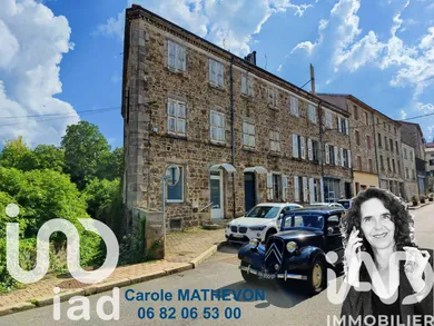 Immeuble à Saint-Julien-Molin-Molette (42220)