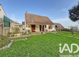 Pavillon à Crégy-lès-Meaux (77124)