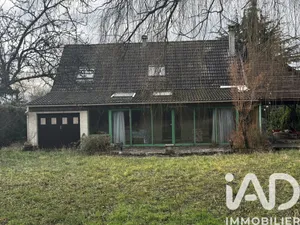 Detached house in Varennes-Jarcy (91480)
