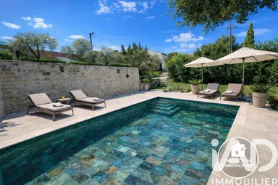 Village house in Saint-Gilles (30800)