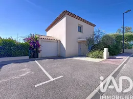 Traditional house in Saint-Cyr-sur-Mer (83270)