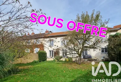 Village house in Scey-sur-Saône-et-Saint-Albin (70360)