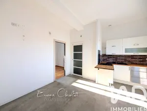 Apartment in Saint-Étienne-de-Montluc (44360)