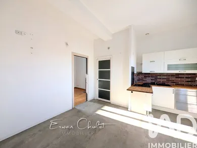 Apartment in Saint-Étienne-de-Montluc (44360)