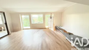 House in Chartrettes (77590)