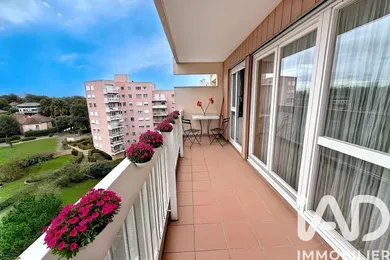 Appartement à Évry (91000)