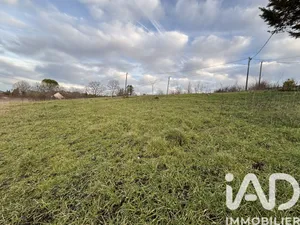 Terrain à bâtir à Saint-Crépin-d'Auberoche (24330)