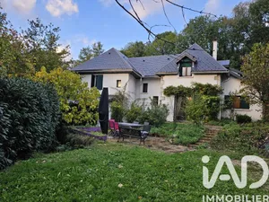 House in Chambéry (73000)
