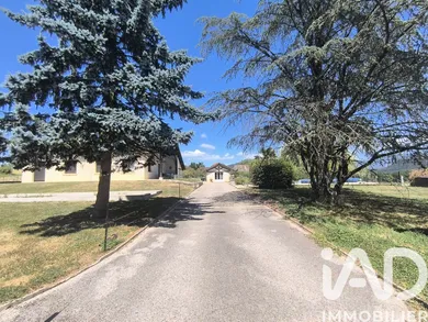 House in Les Avenières (38630)
