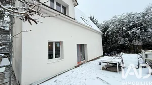 Maison d'architecte à Chartrettes (77590)