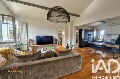 Apartment in Biarritz (64200)