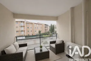Appartement à Aix-en-Provence (13090)