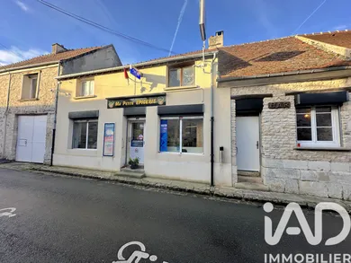 Building in Baron (60300)