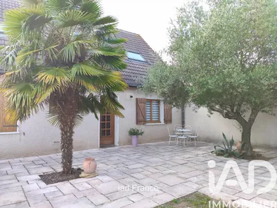 House in Limetz-Villez (78270)