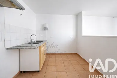 Apartment in Saint-Denis (93210)