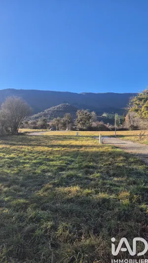 Terrain à bâtir à Les Omergues (04200)