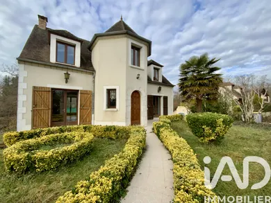 Maison à Moncourt-Fromonville (77140)