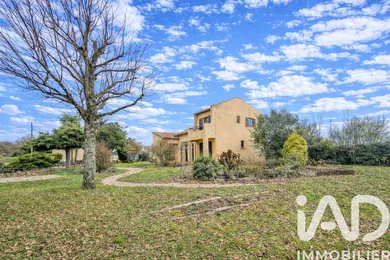 Park home in Vernon (86340)