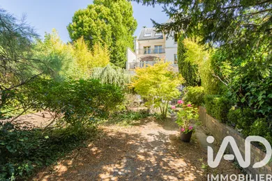 Architectural house in Fontenay-sous-Bois (94120)