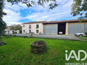 Maison à Saint-Savinien (17350)