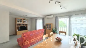 Apartment in Toulon (83100)