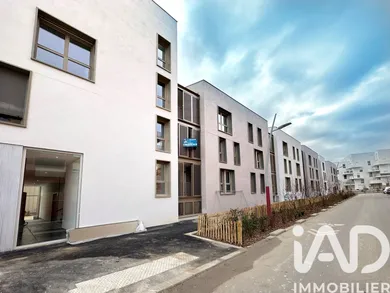 Apartment in Carrières-sous-Poissy (78955)