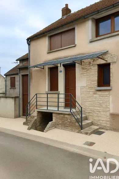 Maison de campagne à Précy-le-Sec (89440)