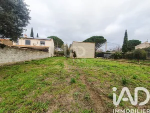 Garage in Canet (11200)