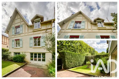 Maison traditionnelle à Le Vésinet (78110)