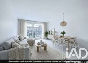 Apartment in Osny (95520)