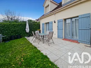 House in Lésigny (77150)