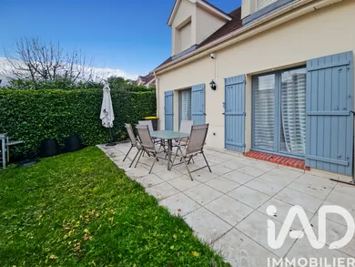 Maison à Lésigny (77150)