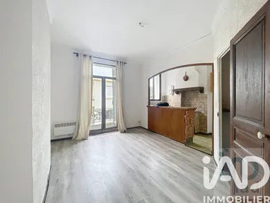 Apartment in Toulon (83000)