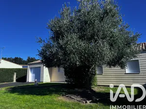 Maison à Landeronde (85150)