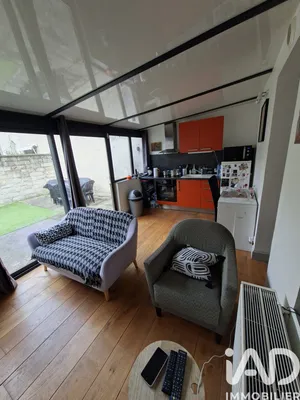 Apartment in Moret-Loing-et-Orvanne (77250)