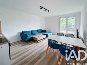 Apartment in Bagnols-sur-Cèze (30200)