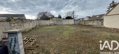 Building plot in Villeblevin (89340)